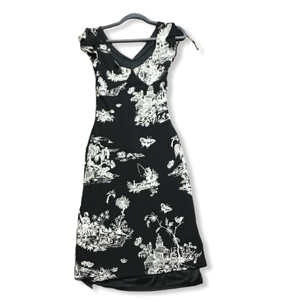 Guess Collection Mural Dress